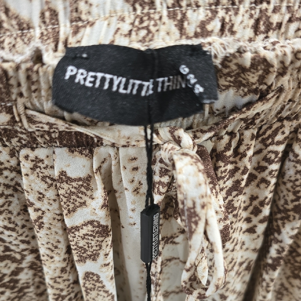 PrettyLittleThing Brown Patterned Drawstring Pants - Picture 2 of 6